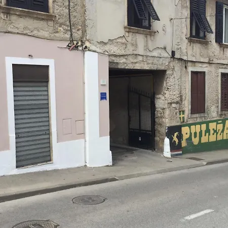 Apartment Center Tina Pula